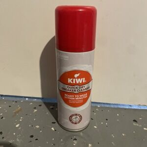KIWI Quick Dry Sneaker Cleaner Aerosol Spray 5.5 oz Foam Shoe Care